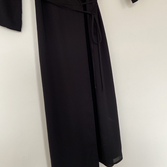 Aritzia Babaton Sz XXS Theo Midi Black Wrap Dress - Picture 4 of 12